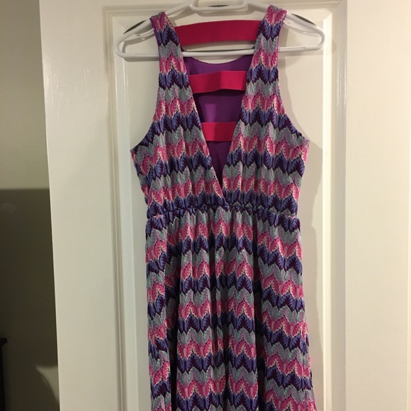 Colourful hi-low dress - Picture 3 of 4